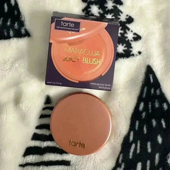 tarte Other - NEW Maracuja juicy blush in “coconut”